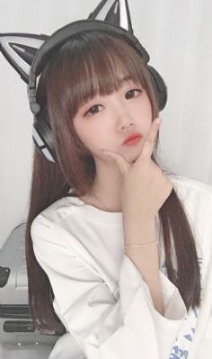 《我朋友的老婆》HD